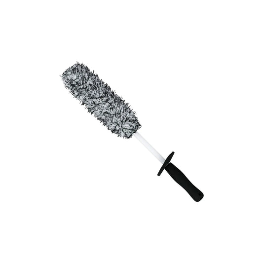 CarClean Sweden Fälgborste med ergonomiskt handtag. En effektiv borste designad för att rengöra fälgar på djupet, med mjuka men slitstarka borsthår som tar bort smuts utan att repa ytan.