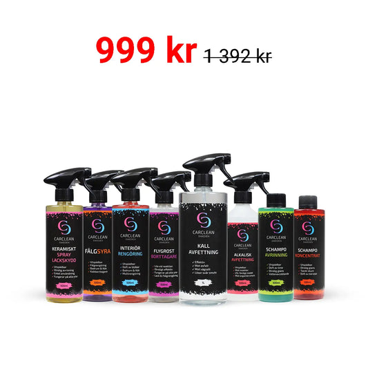 Bild på CarClean Swedens premium rengöringspaket för fordon, innehållande åtta produkter: Keramiskt Spray-lackskydd (500 ml), Schampo Avrinning (500 ml), Schampo Koncentrat (500 ml), Flygrostborttagare (500 ml), Fälgsyra (500 ml), Interiör Rengöring (500 ml), Kallavfettning (1 liter) och Alkalisk Avfettning (500 ml). Paketet är nedsatt till 1 099 kr från ordinarie pris 1 392 kr och erbjuder en komplett lösning för både exteriör och interiör fordonsvård.